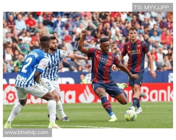 西甲联赛巴萨对莱万特比赛回顾 西甲联赛巴萨对莱万特比赛回顾